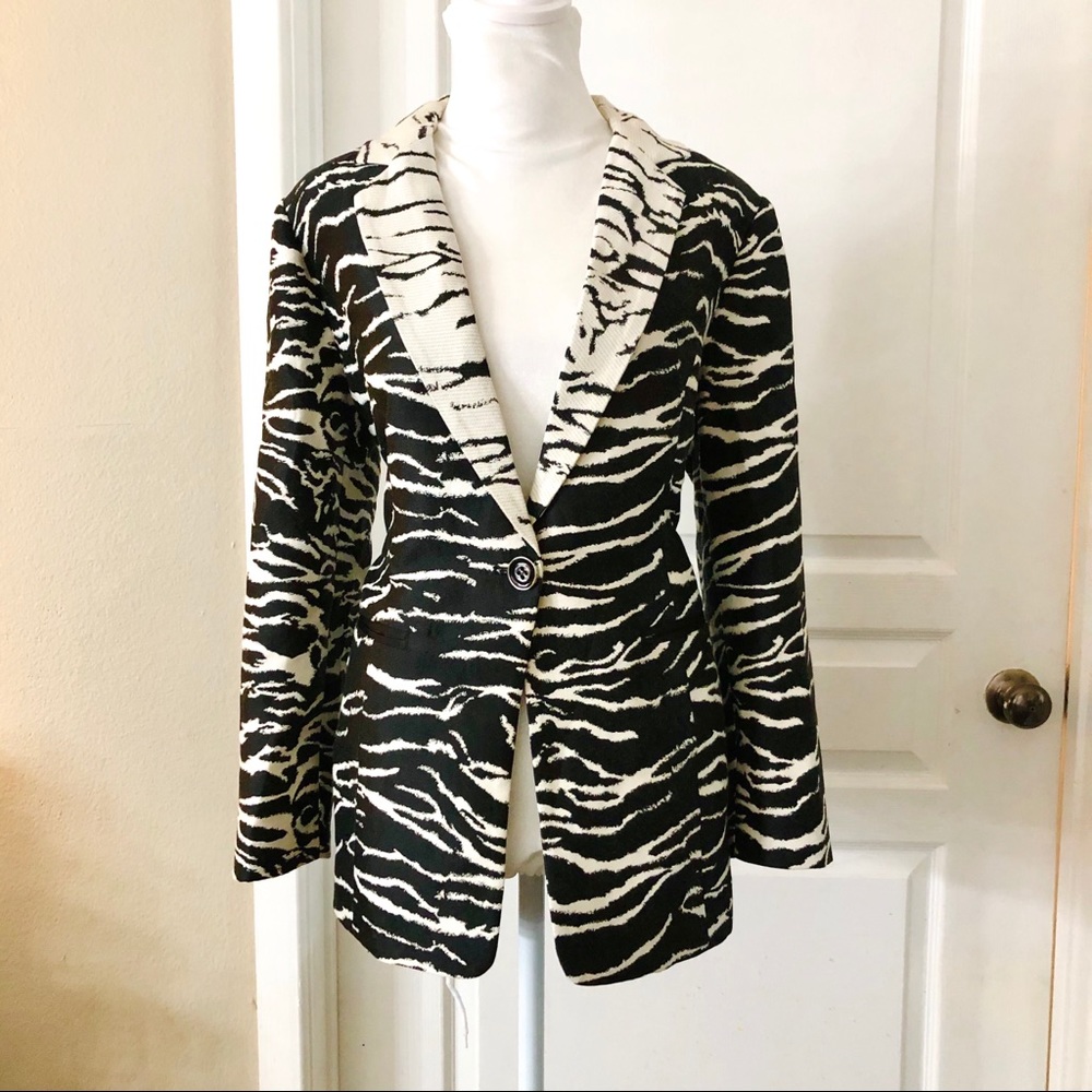 Chico's Black and White Zebra Print Blazer
